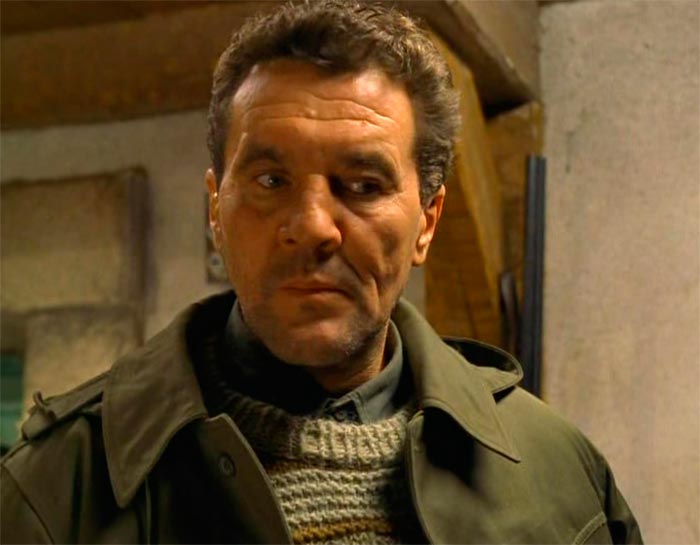 Кадр из фильма Спаситель кадр Спаситель 4