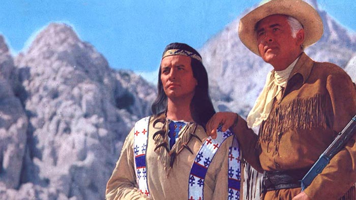 Кадр из фильма Среди коршунов кадр Среди коршунов 3