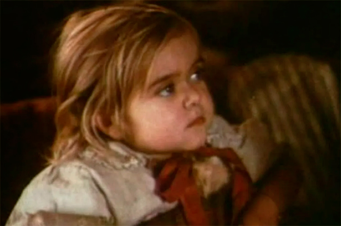 кадр Среди серых камней 6