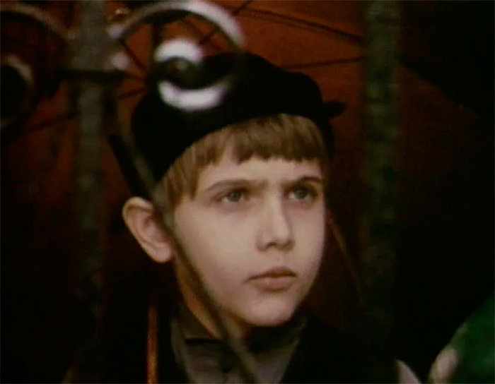 кадр Среди серых камней 8