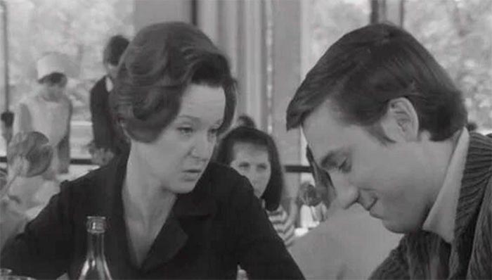 Фильм «Старые стены» (1973) - сюжет, актеры и роли, кадры из фильма