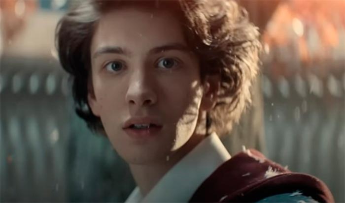 кадр Сто лет тому вперёд 11