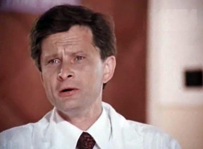 кадр Стоянка поезда - две минуты 9