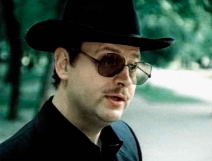 Кадр из фильма Страховой агент кадр Страховой агент 8