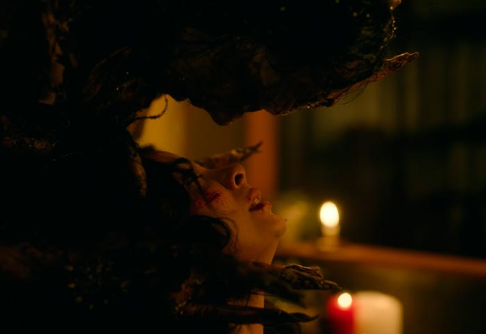 кадр Сущность. Семейный кошмар 4