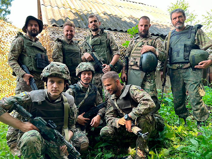 кадр Свои. Баллада о войне 3