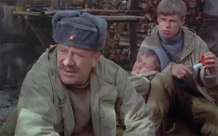 кадр Сволочи 4