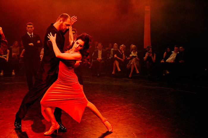 кадр Танго на осколках 7