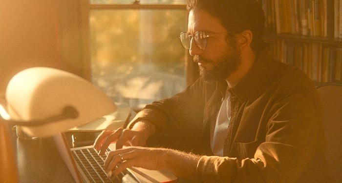 Кадр из фильма Тайна проклятой обители кадр Тайна проклятой обители 9