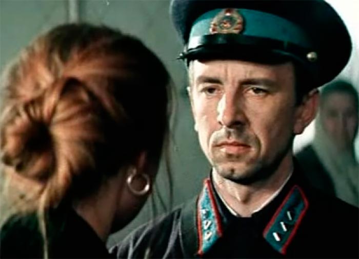 кадр Торговка и поэт 7