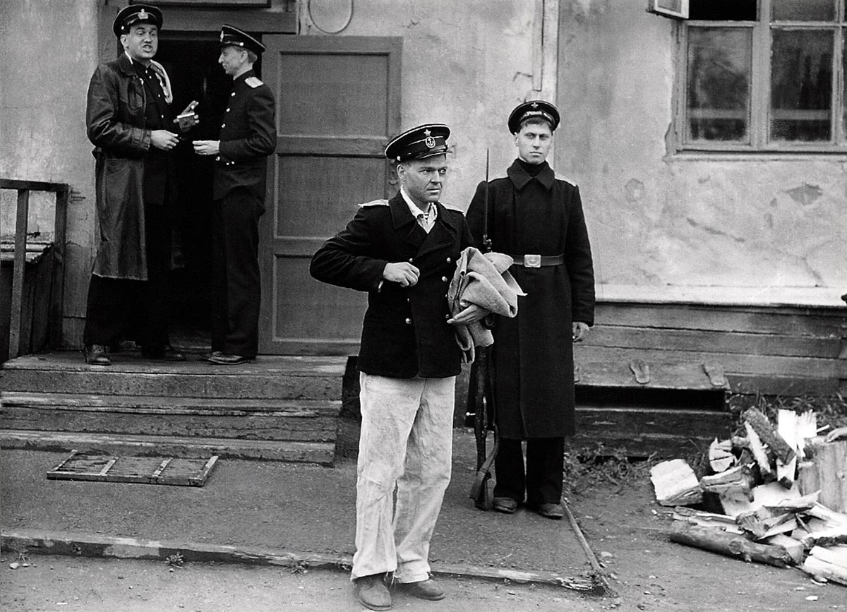 кадр Торпедоносцы 13