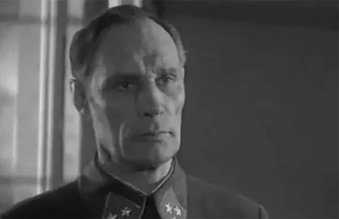 кадр Товарищ генерал 6