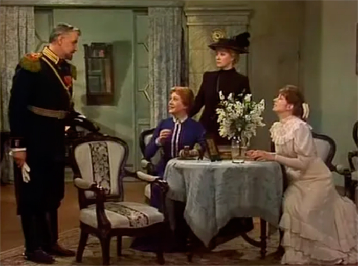 кадр Три сестры 4