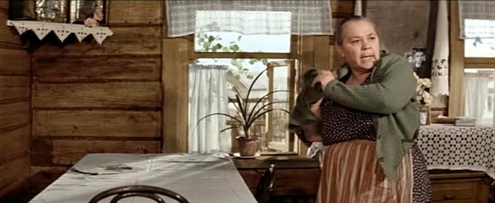 Кадр из фильма Три тополя на Плющихе кадр Три тополя на Плющихе 11