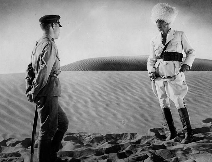 кадр Тринадцать 3