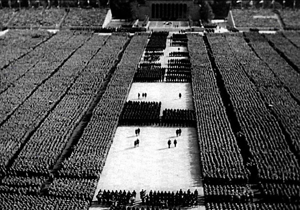 Кадр из фильма Триумф воли кадр Триумф воли 11