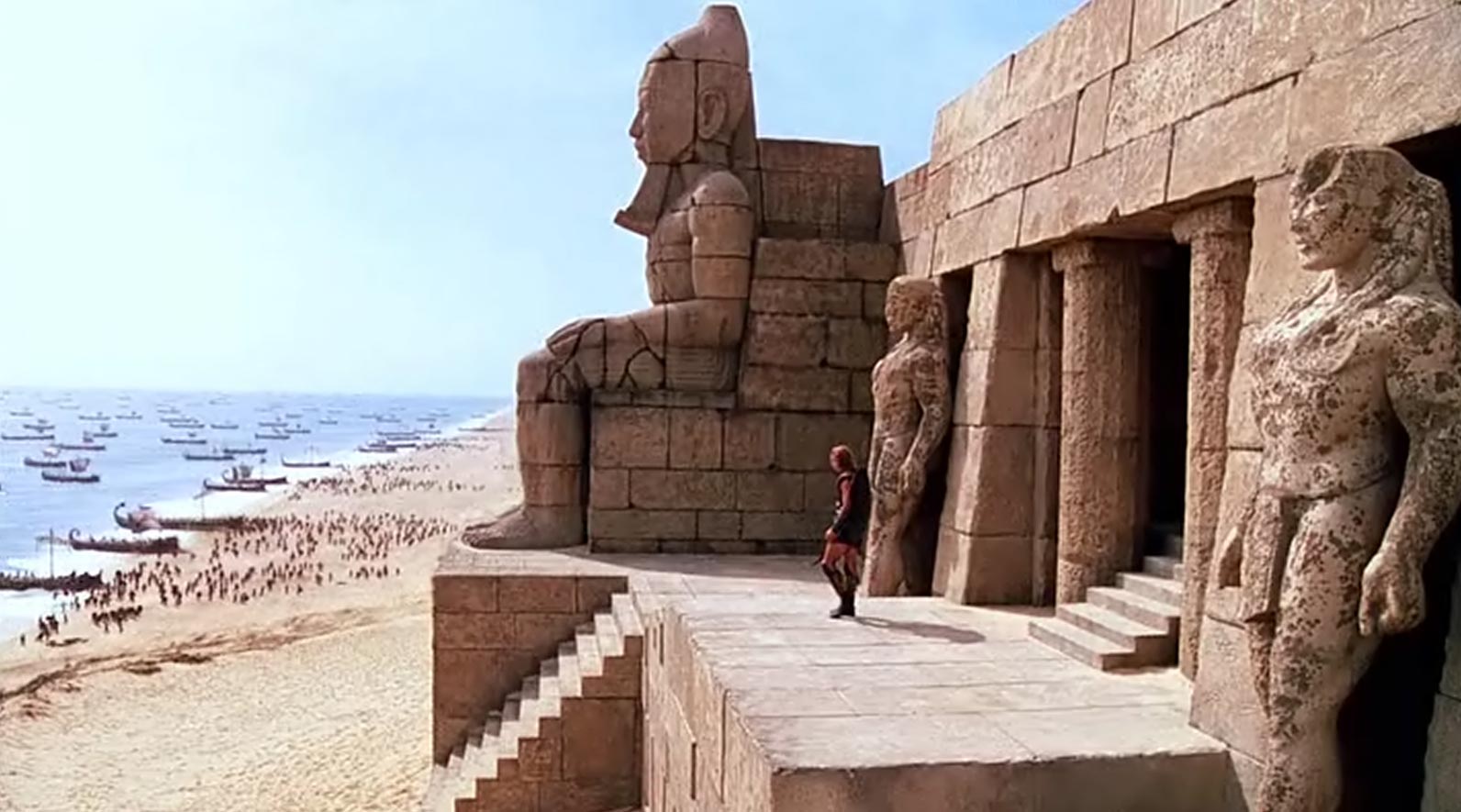 кадр Троя 39