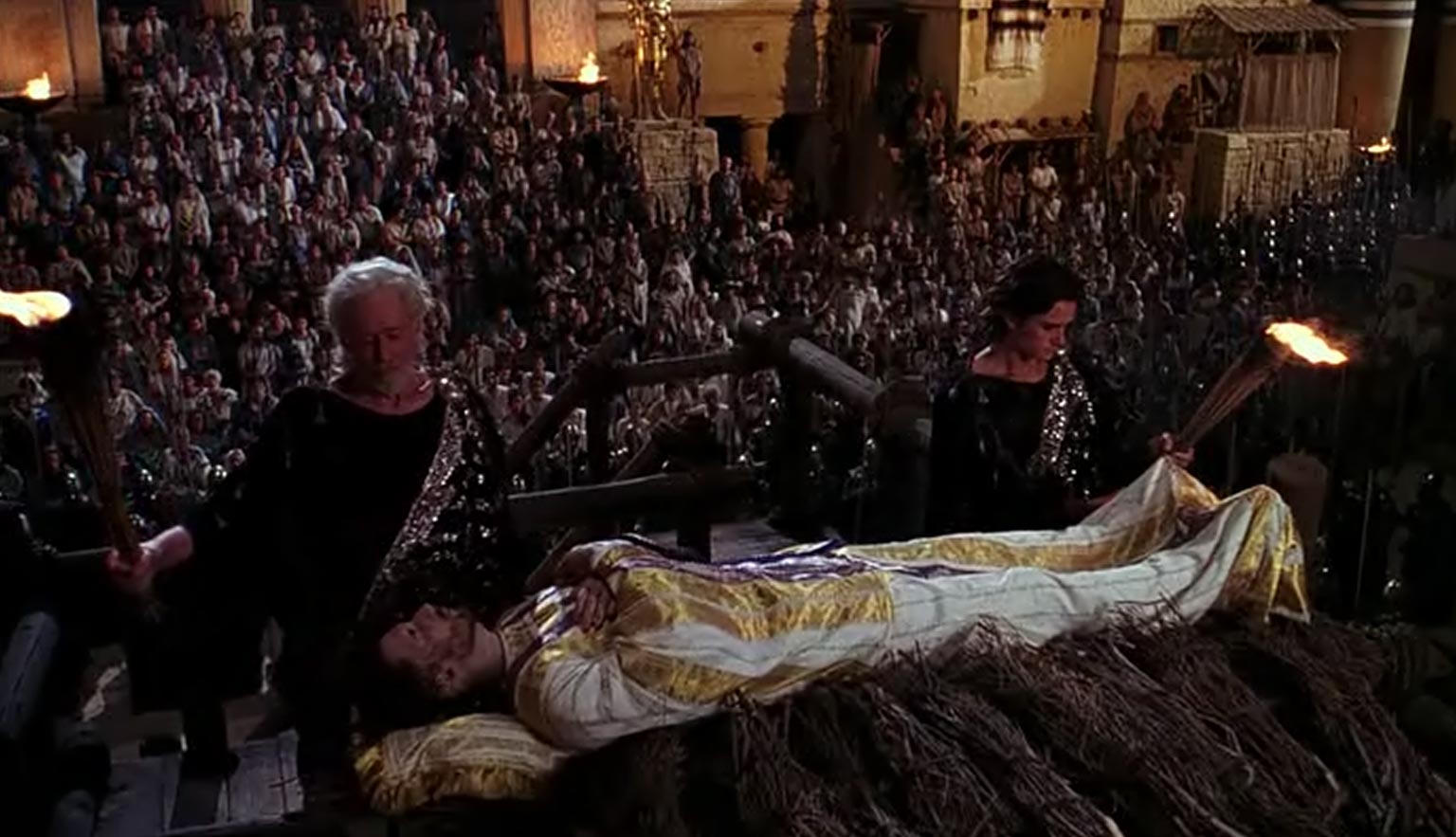 кадр Троя 74