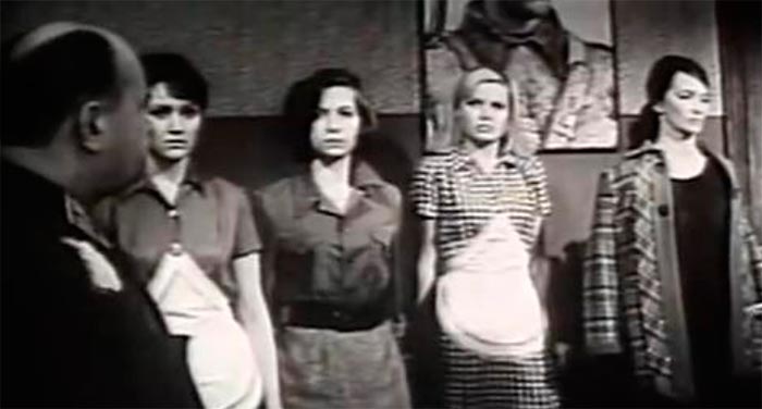 кадр Тройная проверка 9