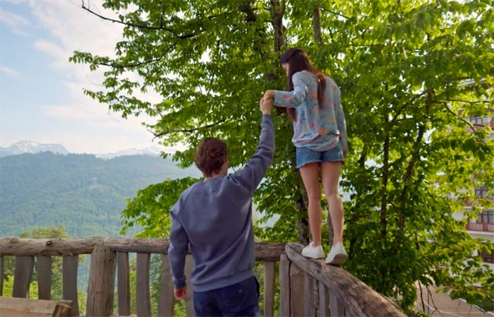 кадр Тут все свои 7