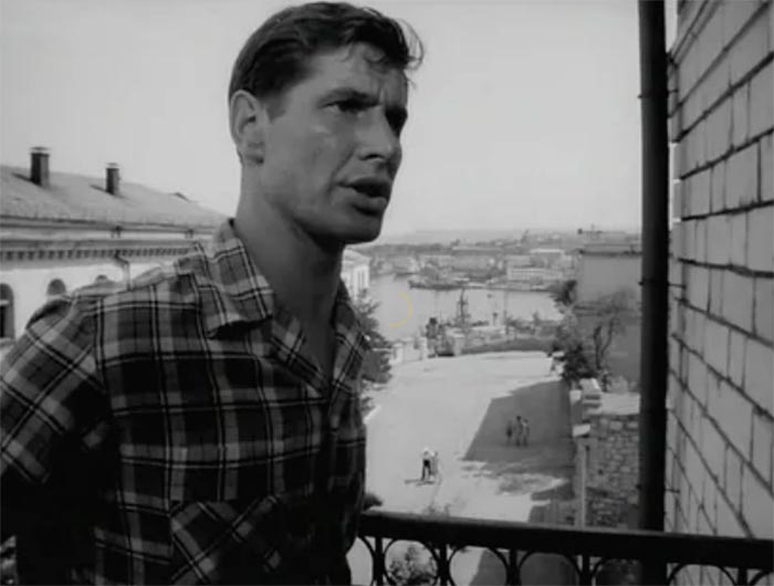 Кадр из фильма Увольнение на берег кадр Увольнение на берег 5