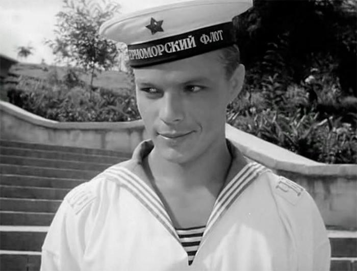 Кадр из фильма Увольнение на берег кадр Увольнение на берег 9