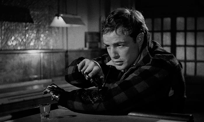 Кадр из фильма В порту кадр В порту 4