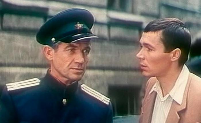 Кадр из фильма В последнюю очередь кадр В последнюю очередь 4