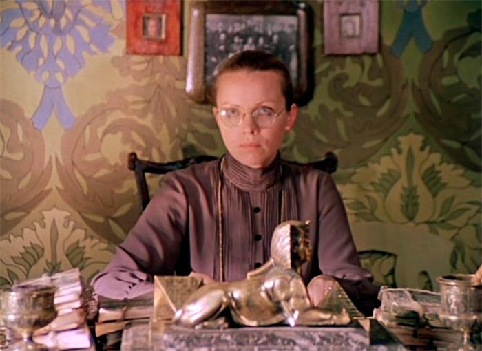 Фильм «Васса» (1982) - сюжет, актеры и роли, кадры из фильма