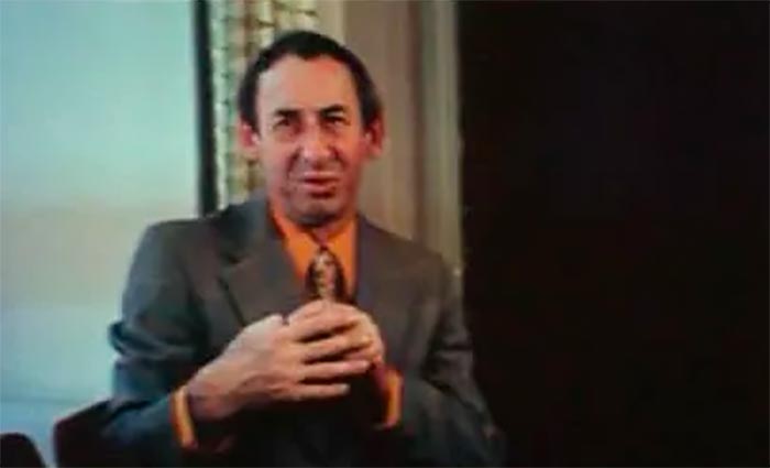 кадр Вечерний лабиринт 6