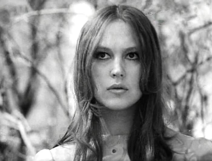 кадр Вера, Надежда, Любовь 9