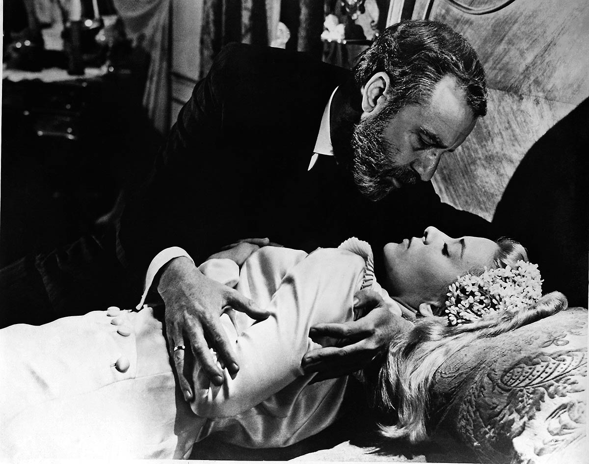 кадр Виридиана 11