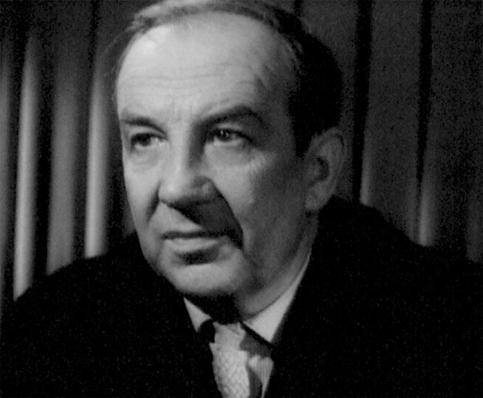 кадр Високосный год 8