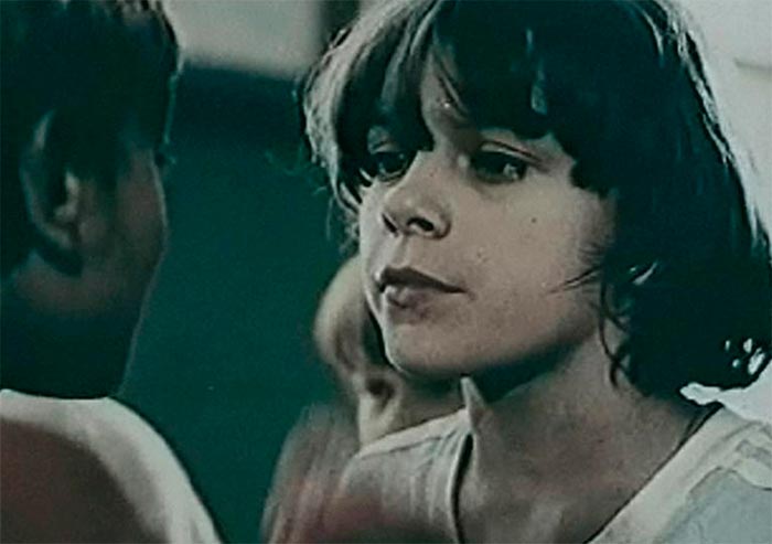 кадр Витька Шушера и автомобиль 6