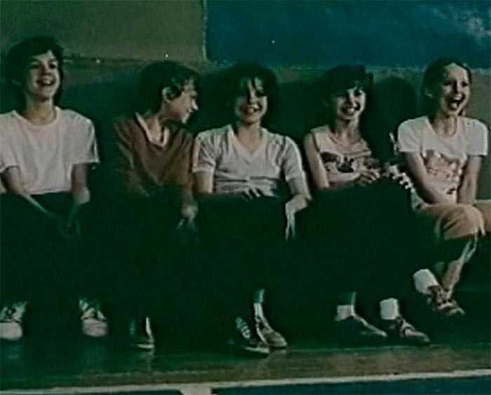 кадр Витька Шушера и автомобиль 11