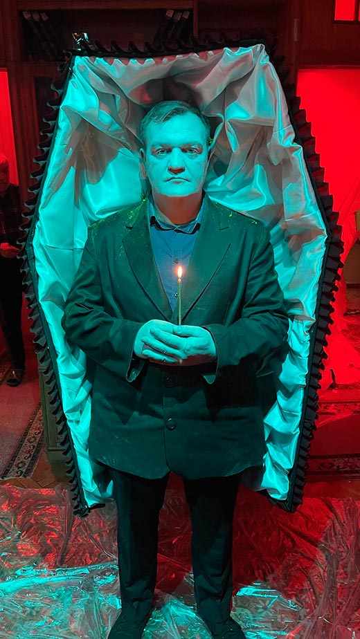 Кадр из фильма Внутри каракурта кадр Внутри каракурта 10