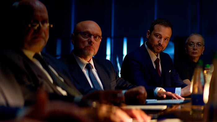 Кадр из фильма Водитель-олигарх кадр Водитель-олигарх 6