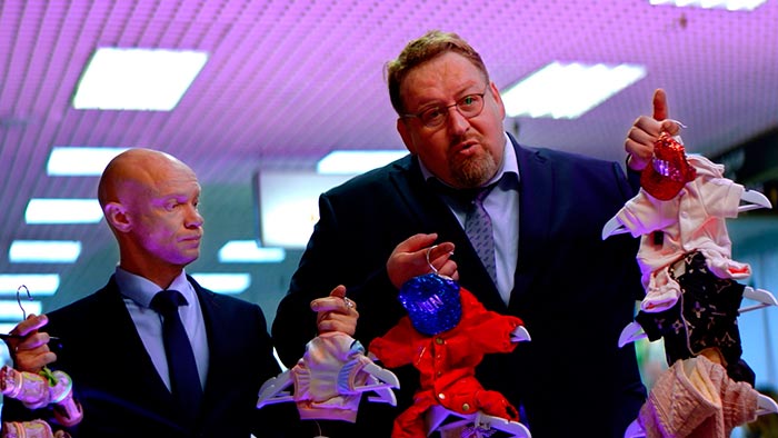 Кадр из фильма Водитель-олигарх кадр Водитель-олигарх 9