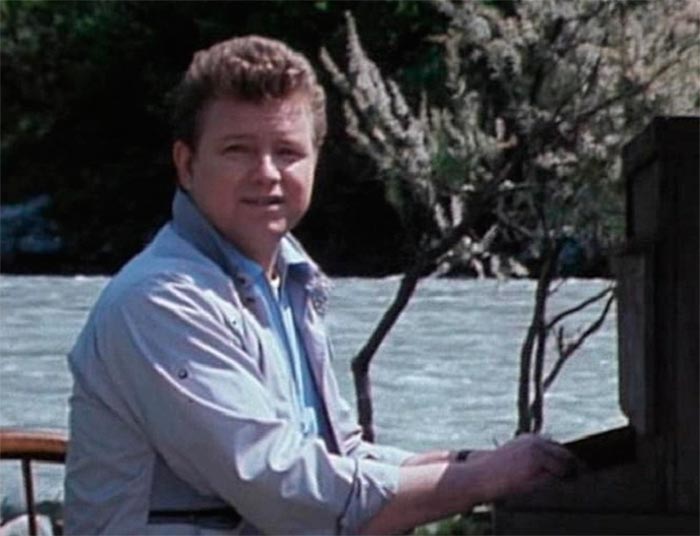 Кадр из фильма Воспоминание о Коровьем марше кадр Воспоминание о Коровьем марше 5