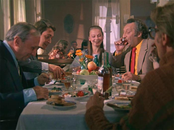 Фильм «Впервые замужем» (1979) - сюжет, актеры и роли, кадры из фильма