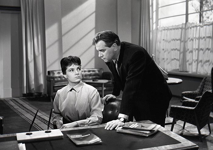 Кадр из фильма Всё остаётся людям кадр Всё остаётся людям 5