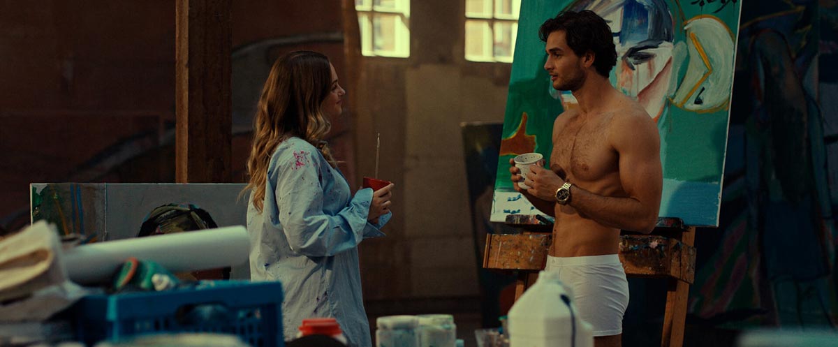 кадр Все оттенки красного 8