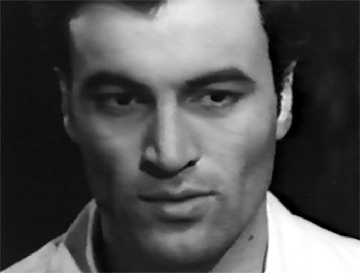 кадр Встреча у старой мечети 2