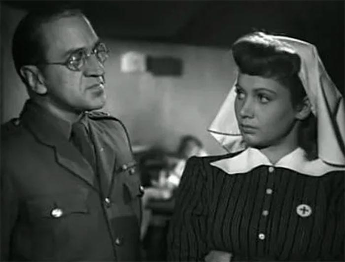 кадр У них есть Родина 4