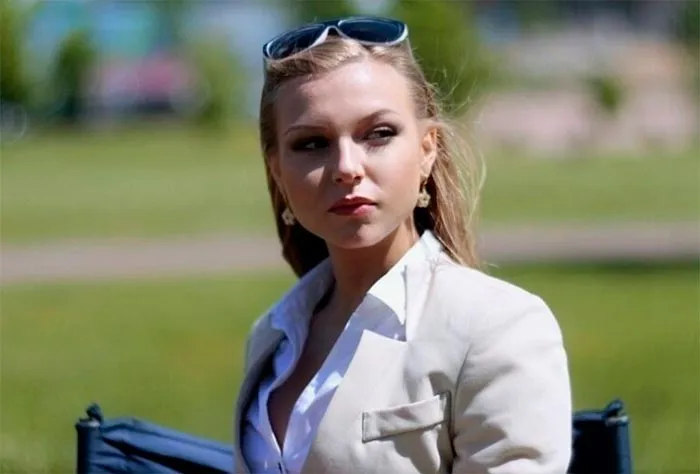 Кадр из фильма Я его слепила кадр Я его слепила 3