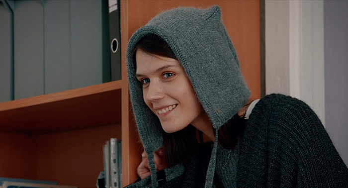 кадр Ячейка общества 4