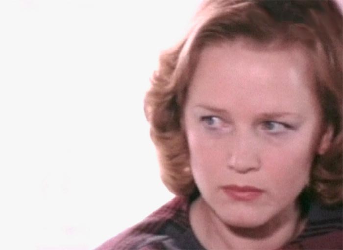 кадр За кем замужем певица? 6