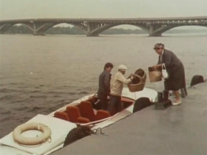 Кадр из фильма Женщины шутят всерьез кадр Женщины шутят всерьез 9