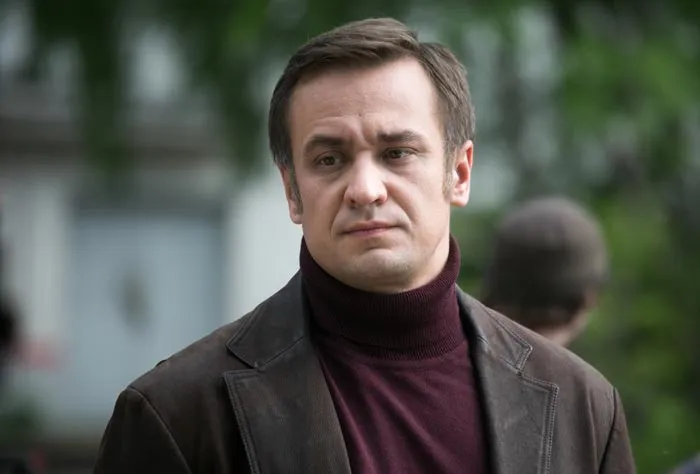 кадр Женская версия Ваше время и стекло 7