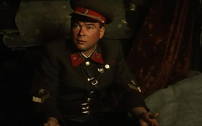 Кадр из фильма Жизнь и необычайные приключения солдата Ивана Чонкина кадр Жизнь и необычайные приключения солдата Ивана Чонкина 11